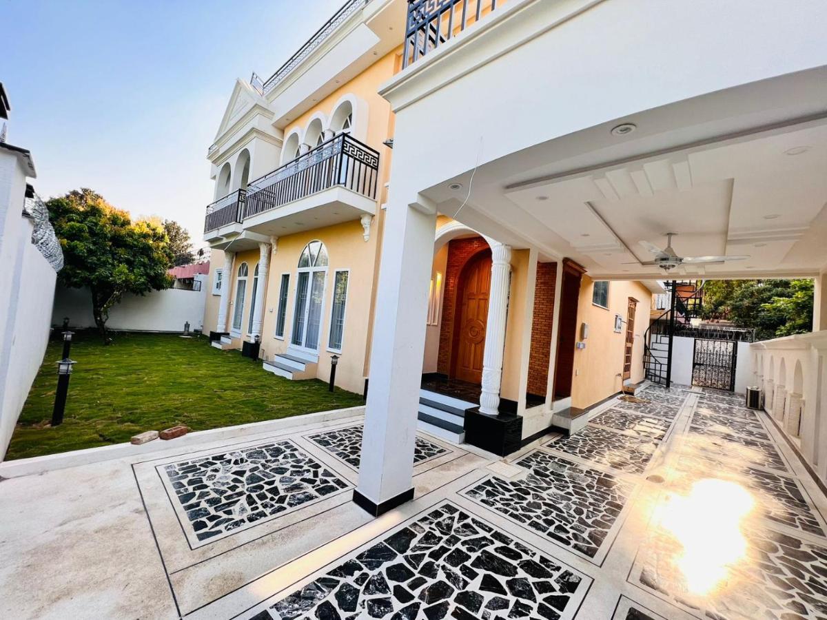 Pak Capital Guest House Islamabad Ngoại thất bức ảnh
